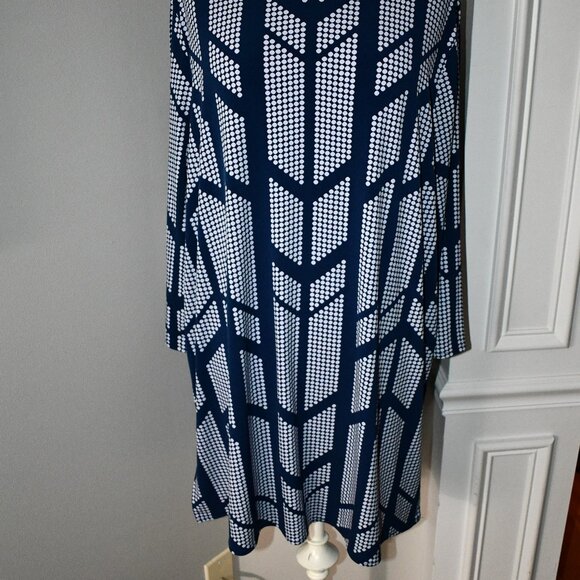 Alfani Woman Midi Dress in Blue Multi Size: 2X Great Condition - Picture 2 of 5